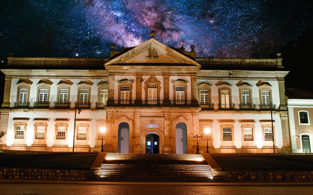 praçaa tiradentes em ouro preto