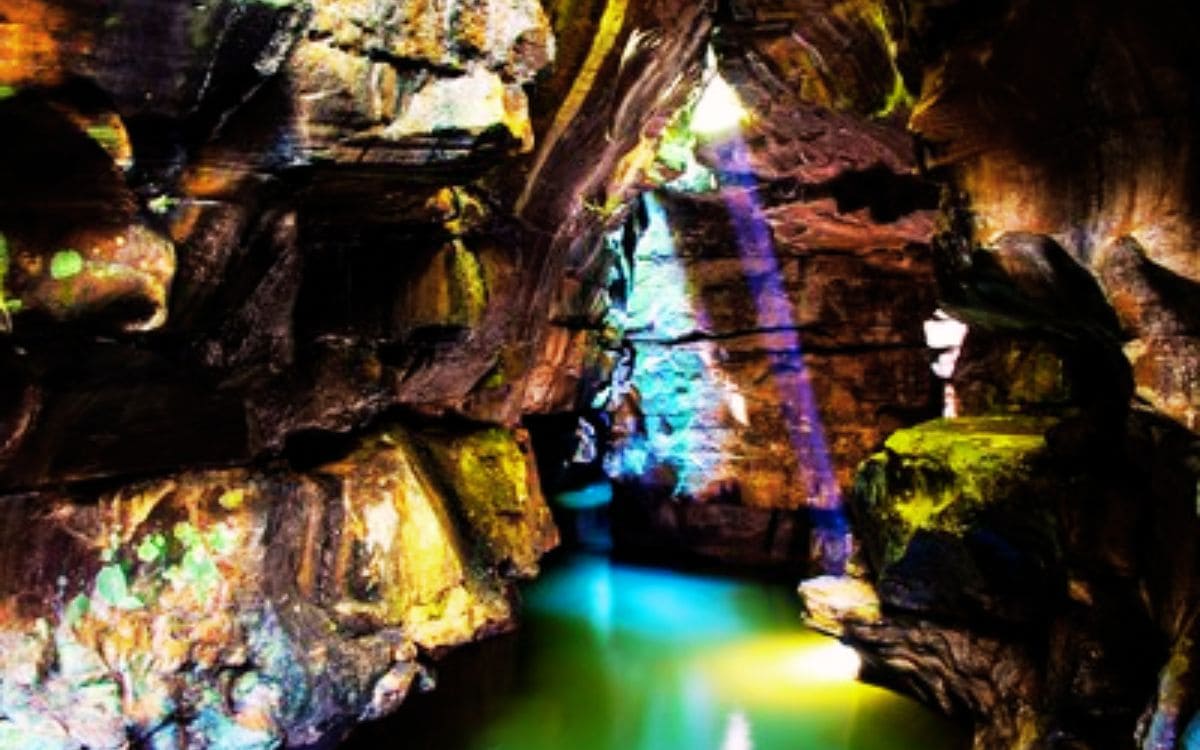 parque ecológico da barreira: gruta