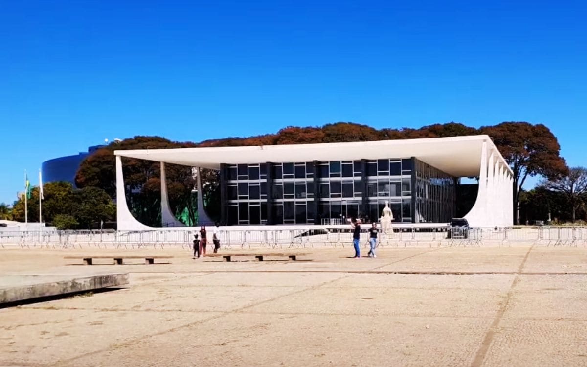 praça dos três poderes em Brasília